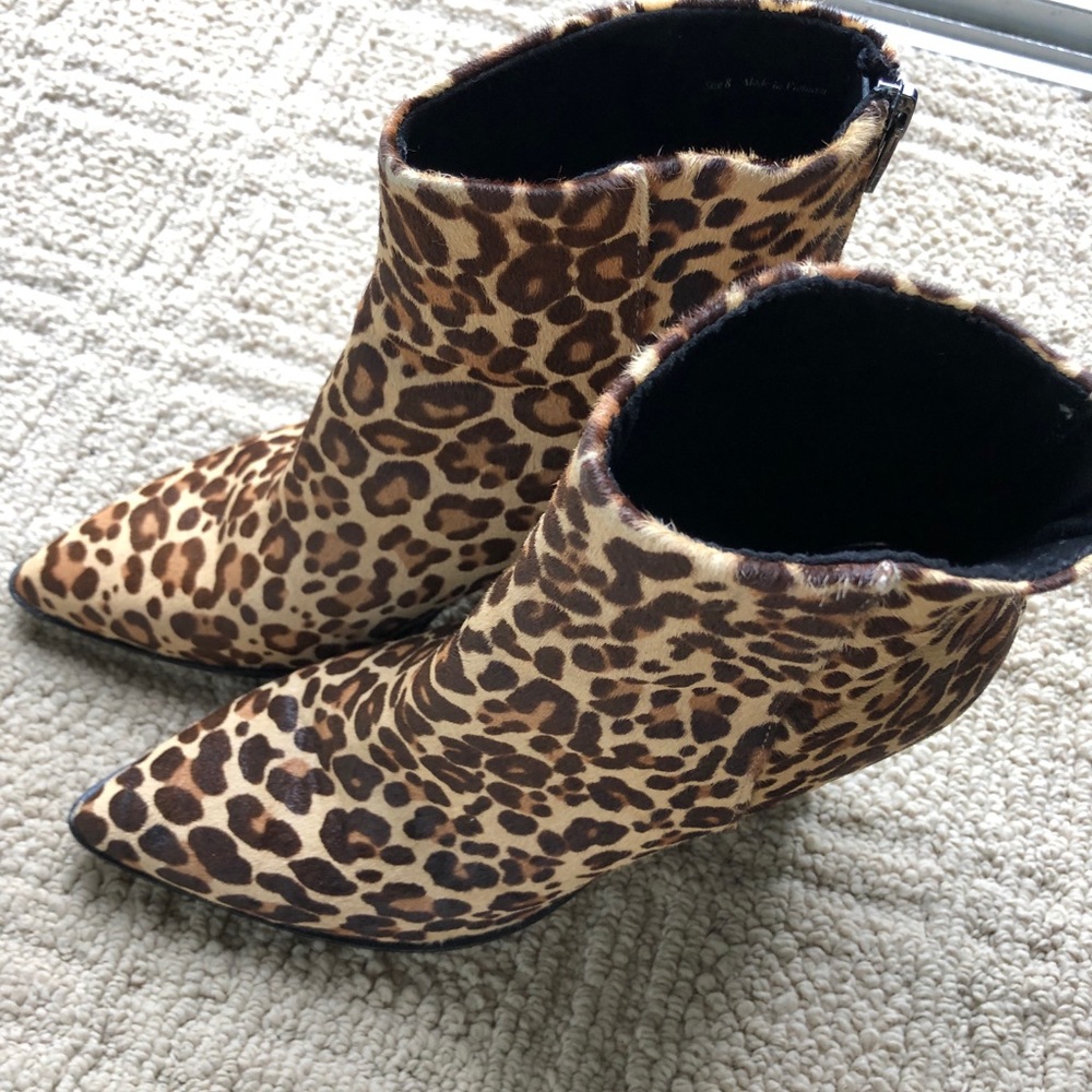Practically Brand New Leopard Print Boots!! Super… - image 4